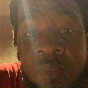 Meet your Posher, Derrick